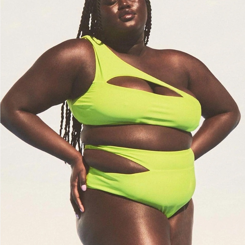 Gamifies Eloquii NWT 18 Asymmetrical Cutout High-Waist Bikini in Neon Green